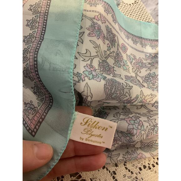 Silken Polyester By Berkshire Vintage Scarf Green Pink Floral - Picture 2 of 9